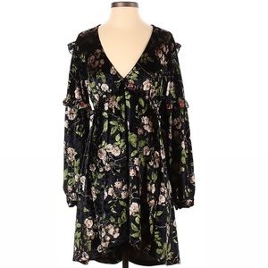 NWT Margot Floral A-line Casual Maxi Dress.